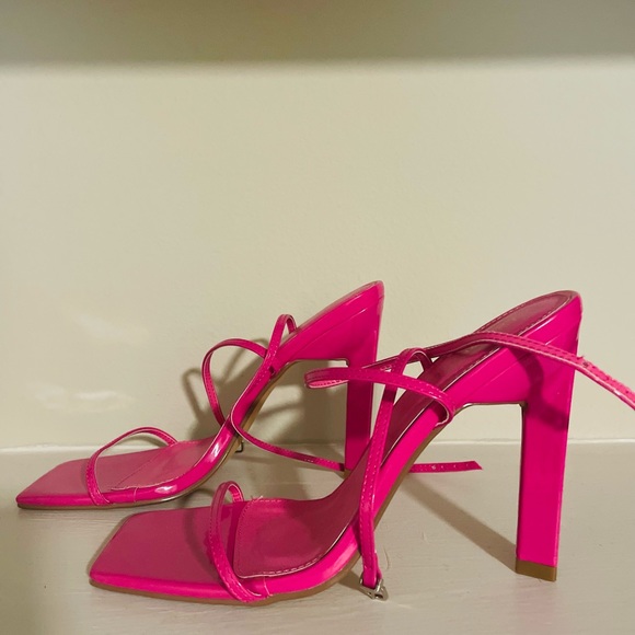 Shoes - Pink Classy Heel Lemonade
